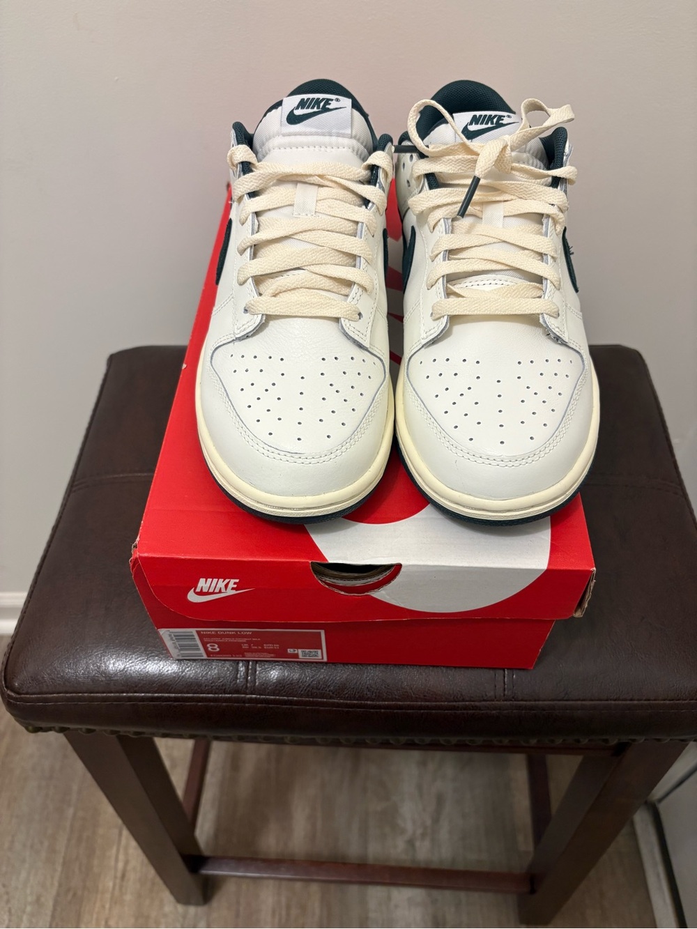 Nike dunk low men’s size 8